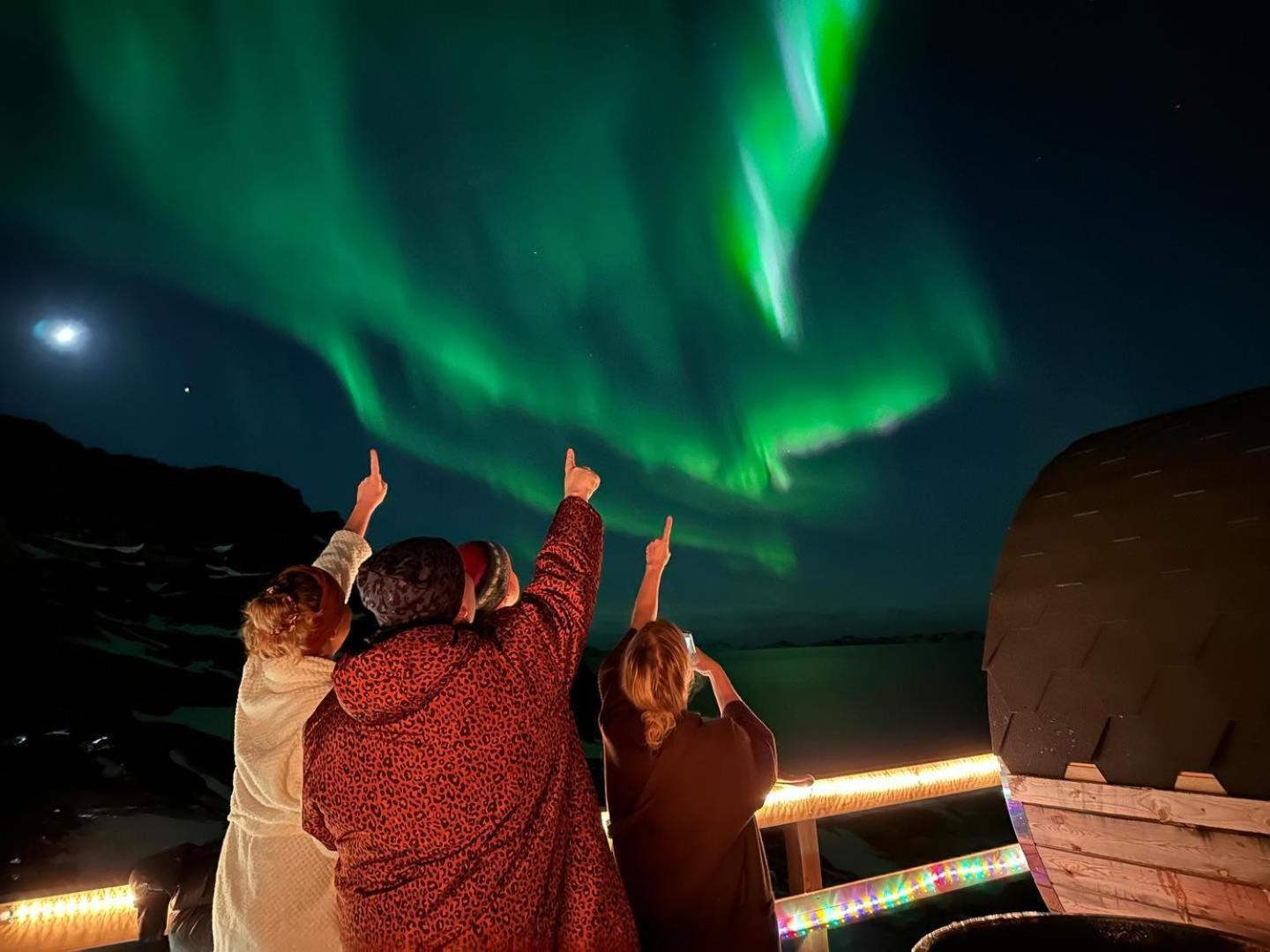 Aurora Hut By Inuktravel Hotel Nuuk Kültér fotó